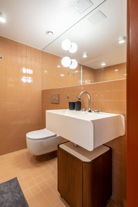 リガDesigner Loft In The City Centerアパートメント エクステリア 写真